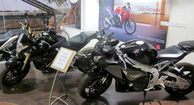 Honda bike showroom india #1