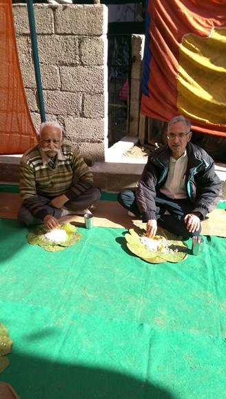 A chance encounter with an old classmate from Bagli school Imag1245-3